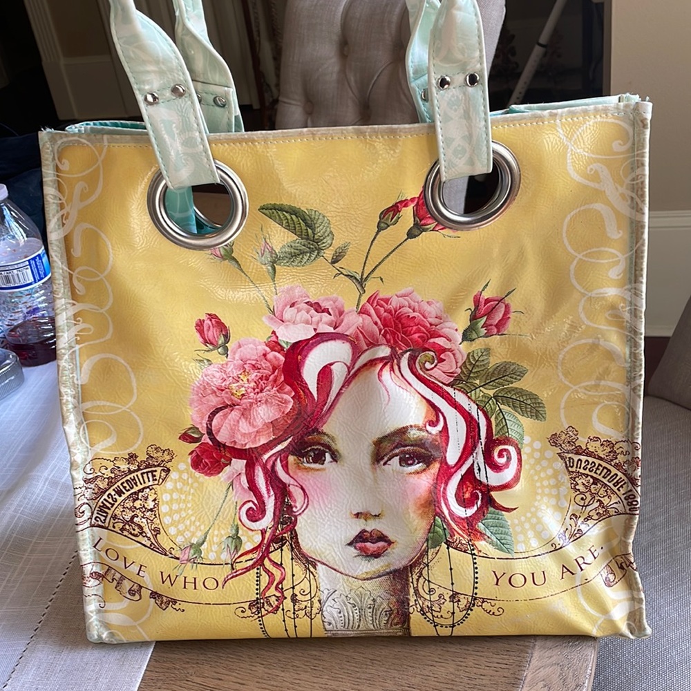 Papayai Art tote bag